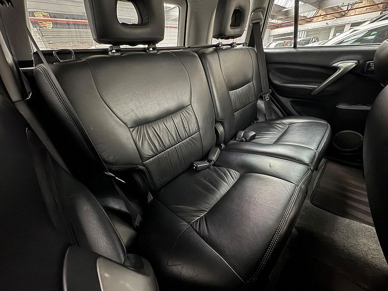 Toyota RAV4 2.0 D-4D XT4 4WD 5dr 5dr Manual 2025