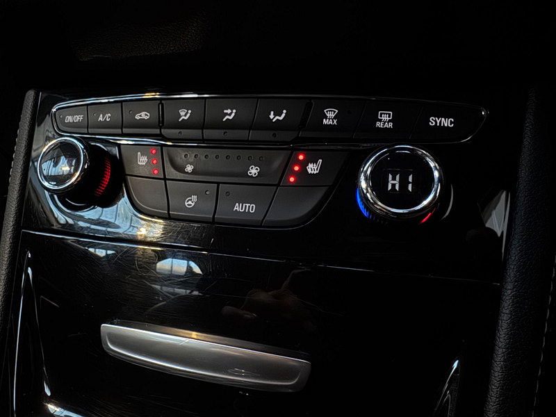 Vauxhall Astra 1.6 CDTi BlueInjection Elite Euro 6 (s/s) 5dr 5dr Manual 2025