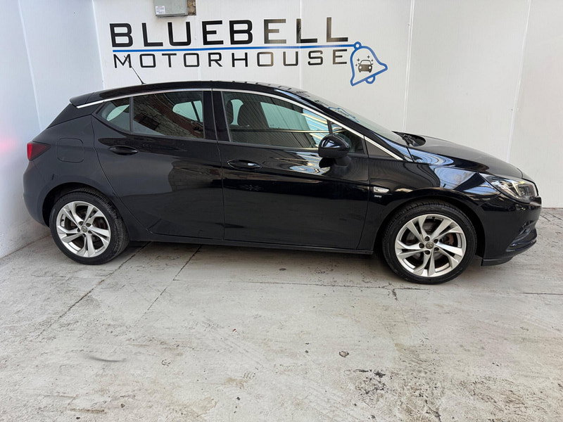 Vauxhall Astra 1.6 CDTi BlueInjection SRi Euro 6 (s/s) 5dr 5dr Manual 2026