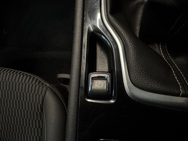 Vauxhall Insignia 2.0 Turbo D BlueInjection SRi VX Line Nav Grand Sport Euro 6 (s/s) 5dr 5dr Manual 2026