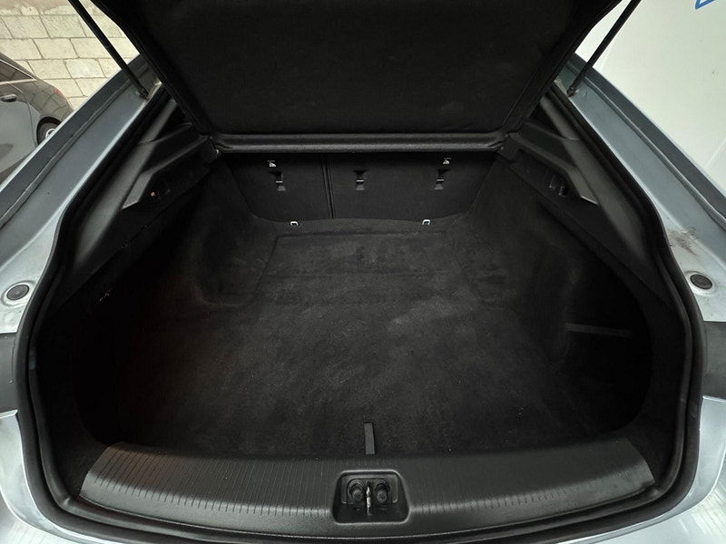 Vauxhall Insignia 2.0 Turbo D BlueInjection SRi VX Line Nav Grand Sport Euro 6 (s/s) 5dr 5dr Manual 2026