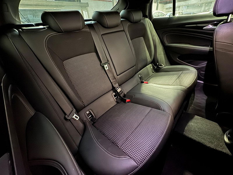 Vauxhall Insignia 2.0 Turbo D BlueInjection SRi VX Line Nav Grand Sport Euro 6 (s/s) 5dr 5dr Manual 2025