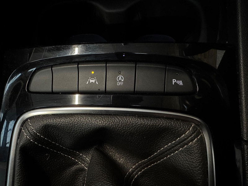 Vauxhall Insignia 2.0 Turbo D BlueInjection SRi VX Line Nav Grand Sport Euro 6 (s/s) 5dr 5dr Manual 2026