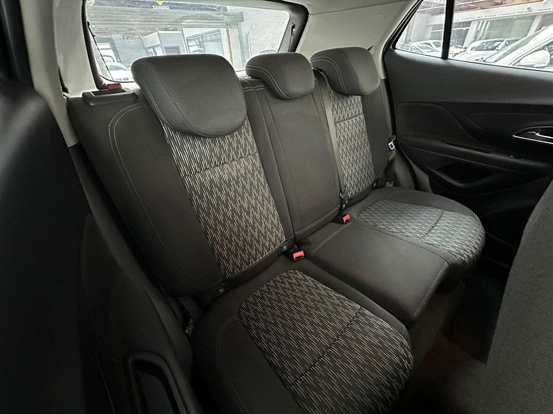 Vauxhall Mokka 1.7 CDTi Exclusiv 2WD Euro 5 (s/s) 5dr 5dr Manual 2026