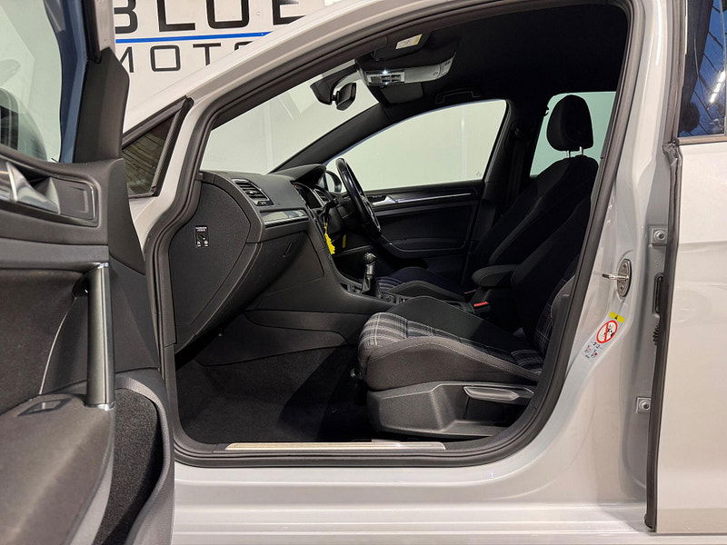 Volkswagen Golf 2.0 TDI GTD Euro 6 (s/s) 5dr 5dr Manual 2025