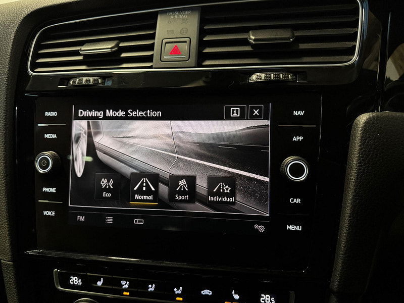 Volkswagen Golf 2.0 TDI GTD Euro 6 (s/s) 5dr 5dr Manual 2025