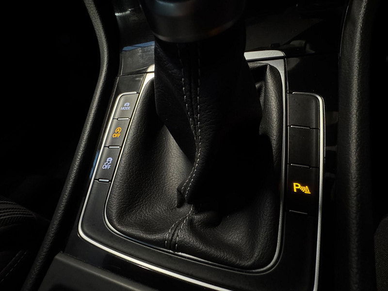 Volkswagen Golf 2.0 TDI GTD Euro 6 (s/s) 5dr 5dr Manual 2025