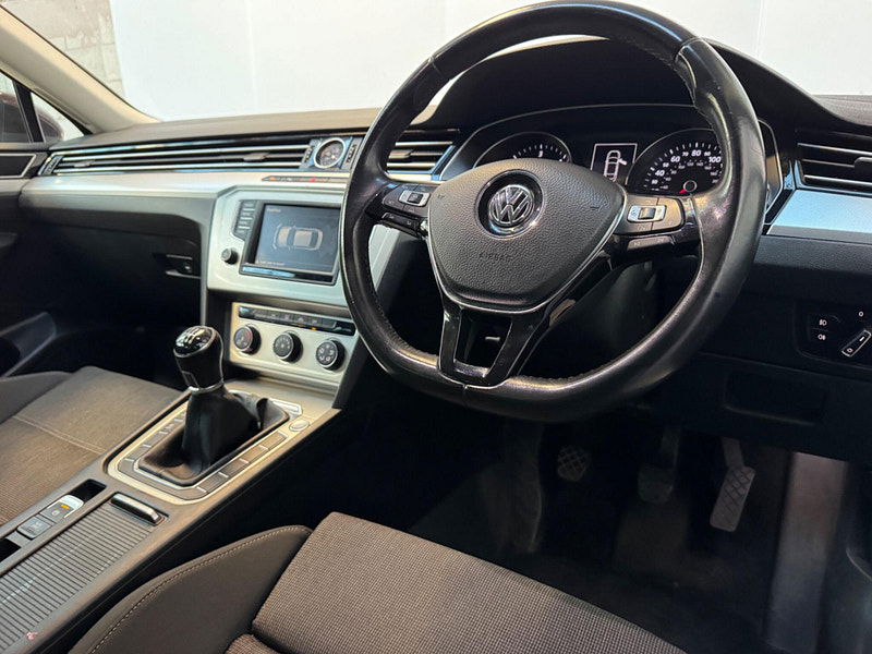 Volkswagen Passat 1.6 TDI BlueMotion Tech SE Business Euro 6 (s/s) 4dr 4dr Manual 2026