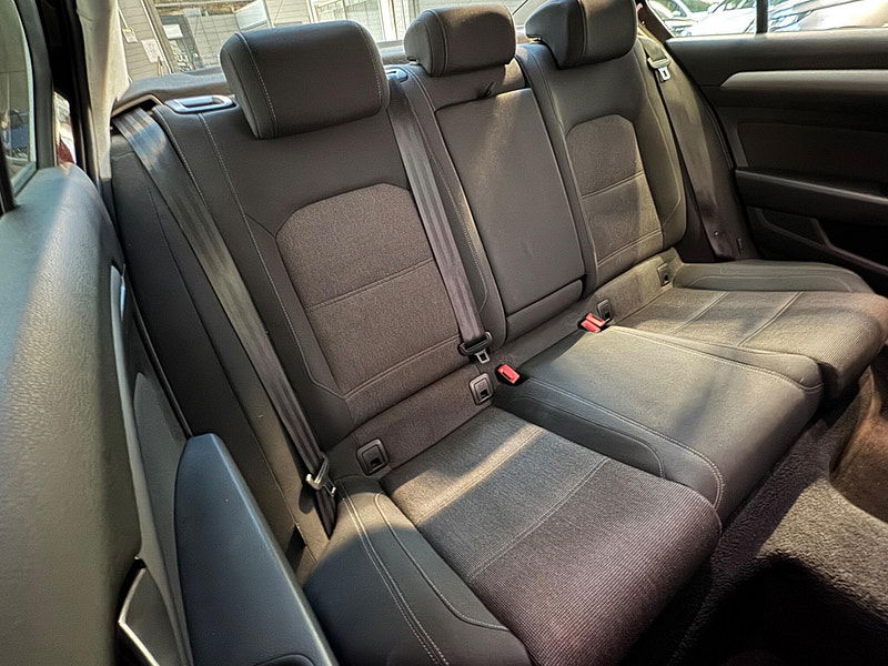 Volkswagen Passat 1.6 TDI BlueMotion Tech SE Business Euro 6 (s/s) 4dr 4dr Manual 2026