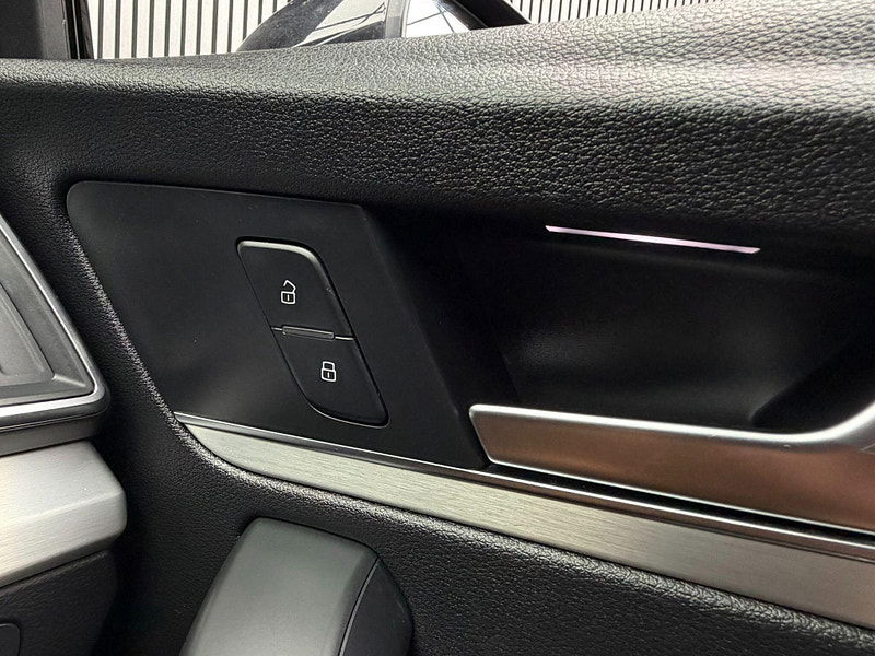 Audi Q5 2.0 TDI S line S Tronic quattro Euro 6 (s/s) 5dr 5dr Automatic 2025