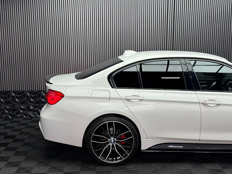 BMW 3 Series 2.0 320d M Sport Auto xDrive Euro 6 (s/s) 4dr 4dr Automatic 2026