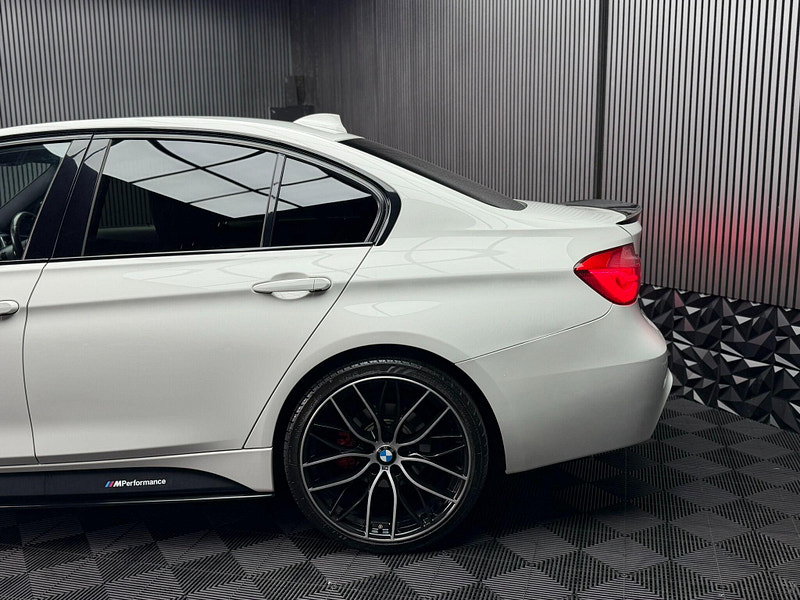 BMW 3 Series 2.0 320d M Sport Auto xDrive Euro 6 (s/s) 4dr 4dr Automatic 2026