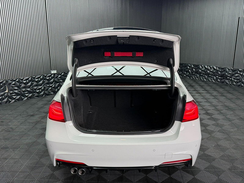 BMW 3 Series 2.0 320d M Sport Auto xDrive Euro 6 (s/s) 4dr 4dr Automatic 2026