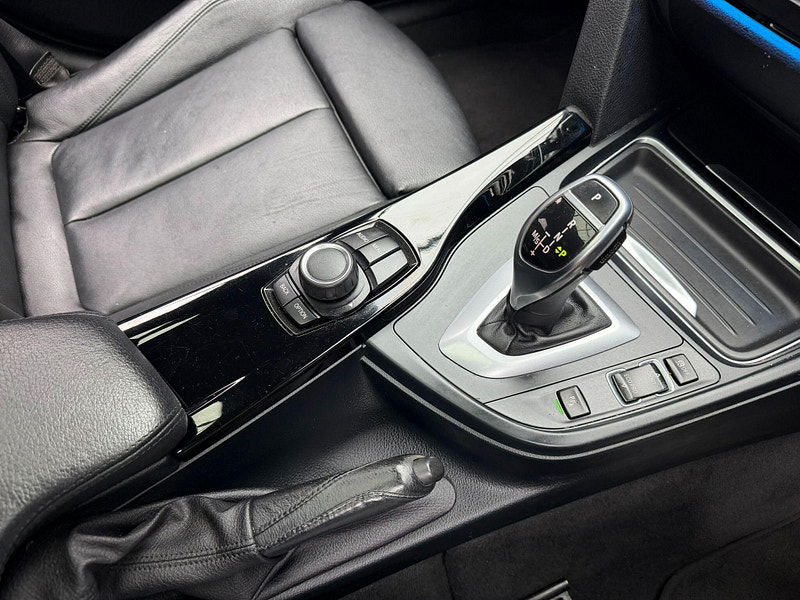 BMW 3 Series 2.0 320d Sport Auto xDrive Euro 5 (s/s) 4dr 4dr Automatic 2025