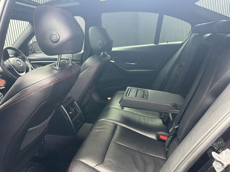 BMW 3 Series 2.0 320d Sport Auto xDrive Euro 5 (s/s) 4dr 4dr Automatic 2025