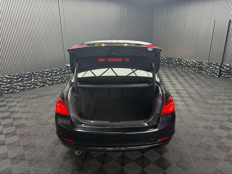 BMW 3 Series 2.0 320d Sport Auto xDrive Euro 5 (s/s) 4dr 4dr Automatic 2025