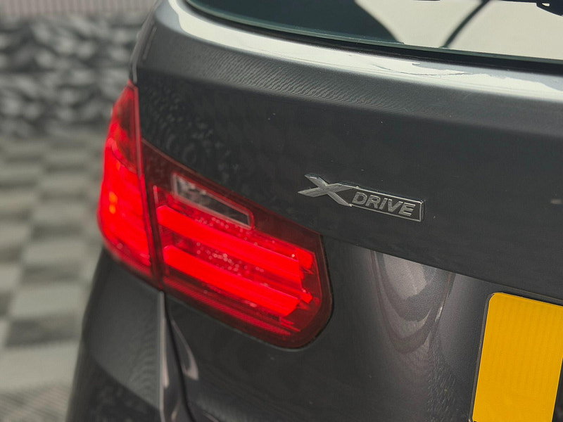 BMW 3 Series 3.0 330d M Sport Touring Auto xDrive Euro 5 (s/s) 5dr 5dr Automatic 2026