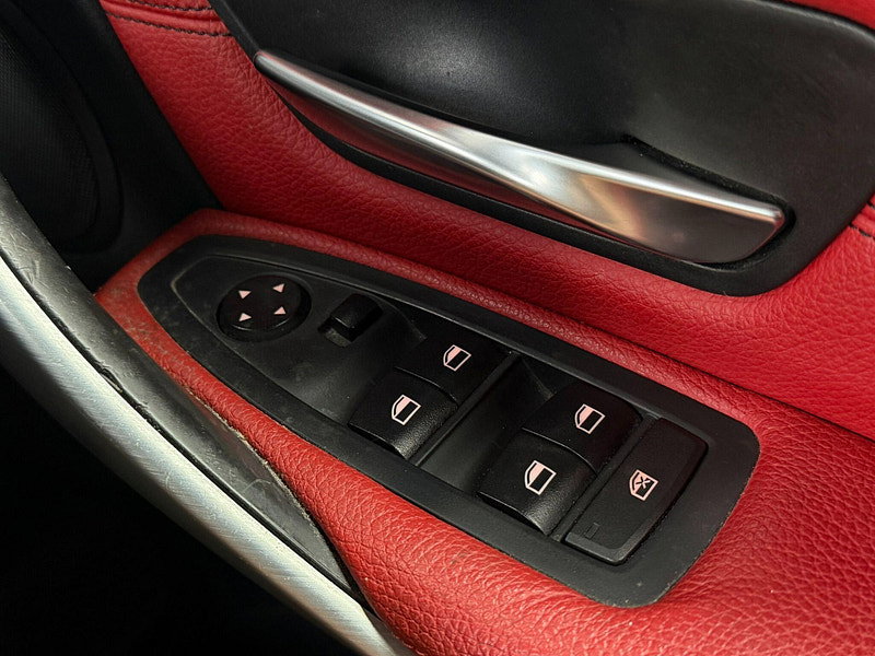 BMW 3 Series 3.0 330d M Sport Touring Auto xDrive Euro 5 (s/s) 5dr 5dr Automatic 2026