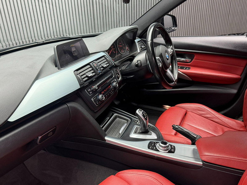 BMW 3 Series 3.0 330d M Sport Touring Auto xDrive Euro 5 (s/s) 5dr 5dr Automatic 2026