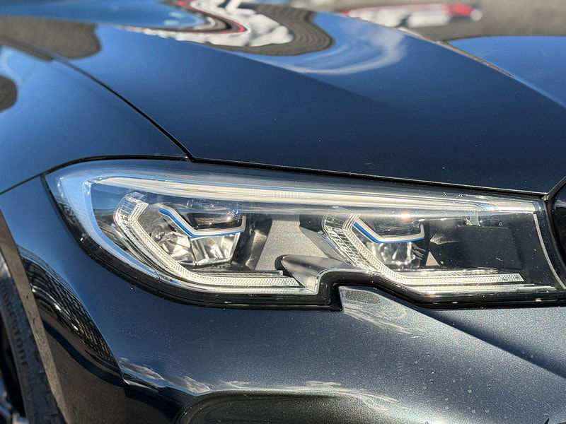 BMW 3 Series 3.0 M340i Auto xDrive Euro 6 (s/s) 4dr 4dr Automatic 2025