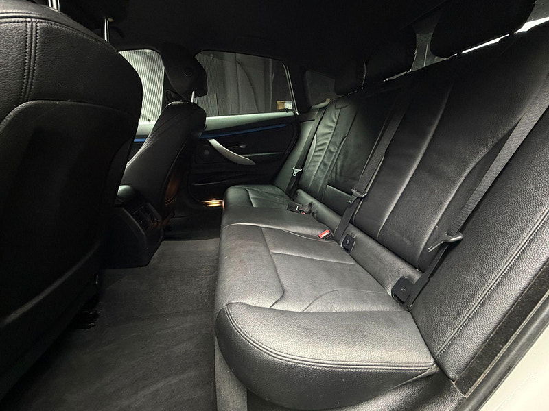 BMW 3 Series Gran Turismo 3.0 330d M Sport GT Auto Euro 6 (s/s) 5dr 5dr Automatic 2026