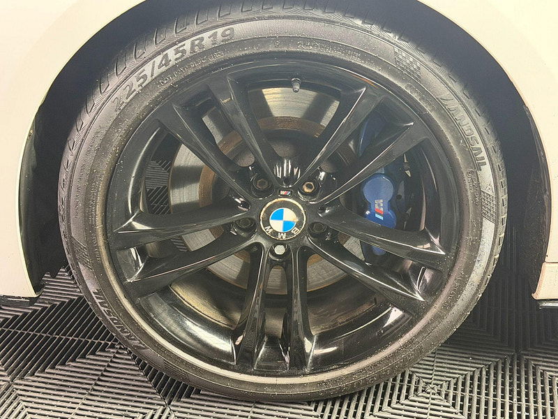 BMW 3 Series Gran Turismo 3.0 330d M Sport GT Auto Euro 6 (s/s) 5dr 5dr Automatic 2026