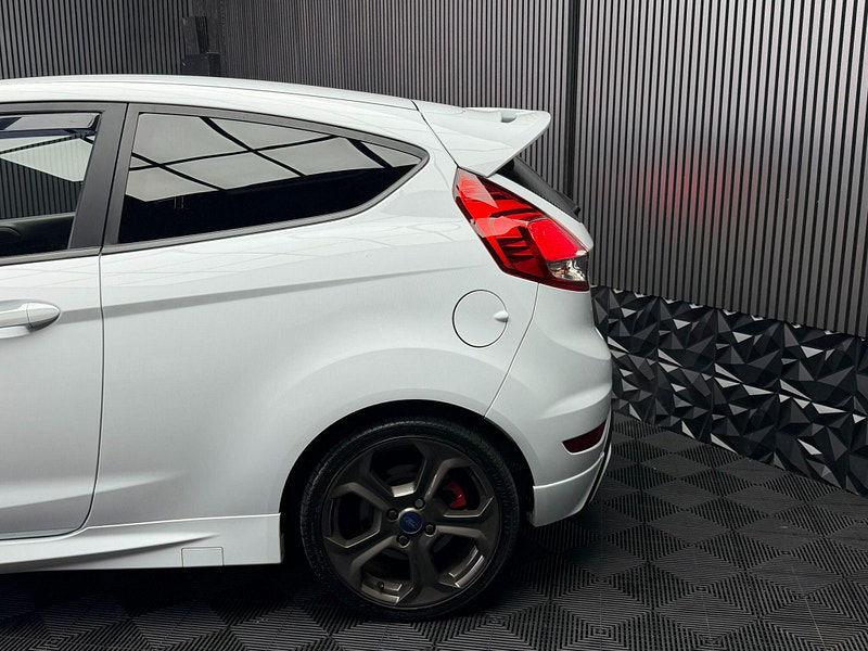 Ford Fiesta 1.6T EcoBoost ST-2 Euro 5 3dr 3dr Manual 2026