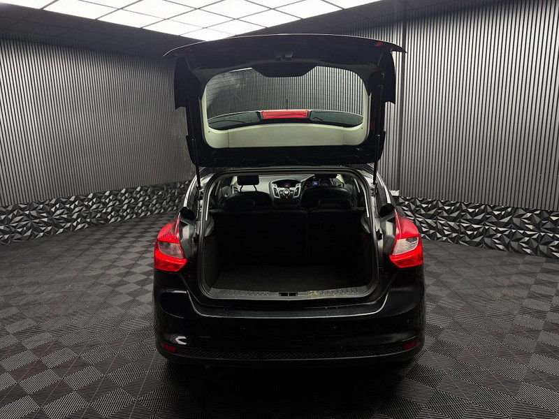 Ford Focus 1.6 TDCi Titanium X Euro 5 (s/s) 5dr 5dr Manual 2026