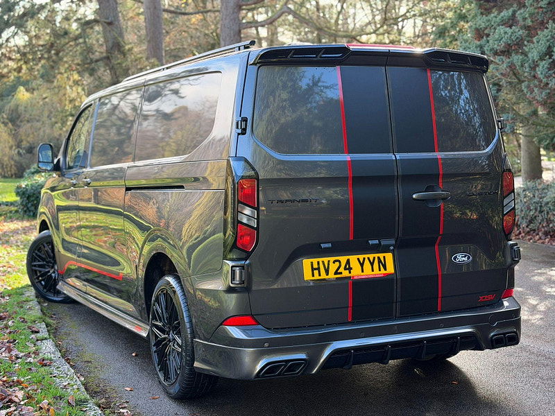 Ford Transit Custom 2.0 300 EcoBlue Limited L2 H1 Euro 6 (s/s) 5dr 5dr Manual 2025