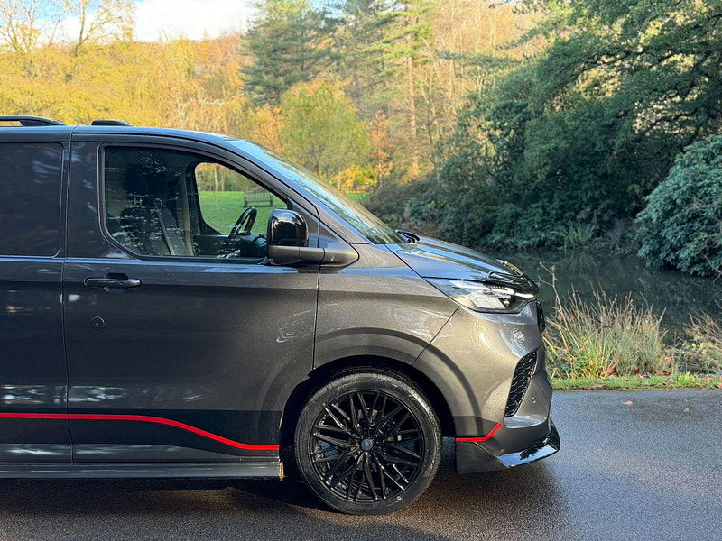 Ford Transit Custom 2.0 300 EcoBlue Limited L2 H1 Euro 6 (s/s) 5dr 5dr Manual 2025