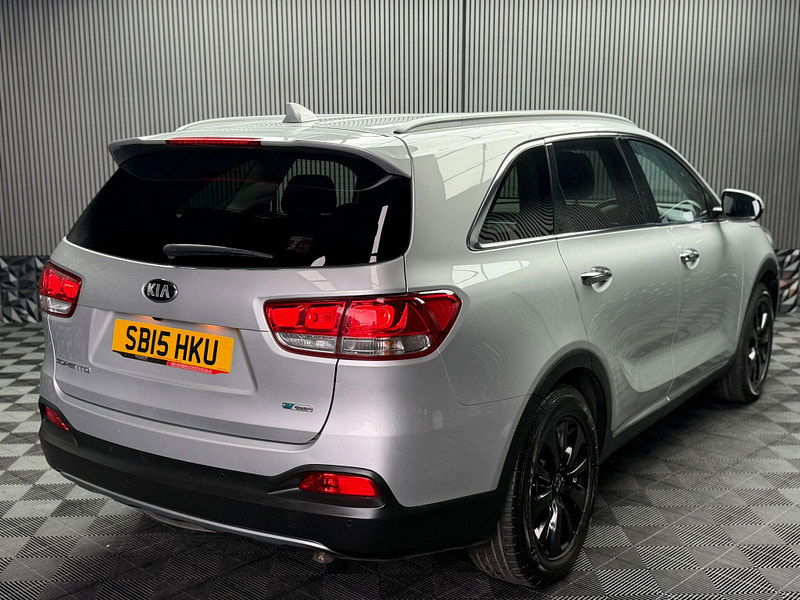 Kia Sorento 2.2 CRDi KX-2 AWD Euro 6 (s/s) 5dr 5dr Manual 2026