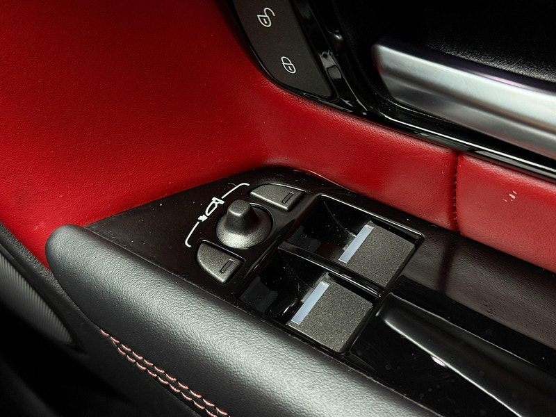 Land Rover Range Rover Evoque 2.0 TD4 HSE Dynamic Auto 4WD Euro 6 (s/s) 3dr 3dr Automatic 2025