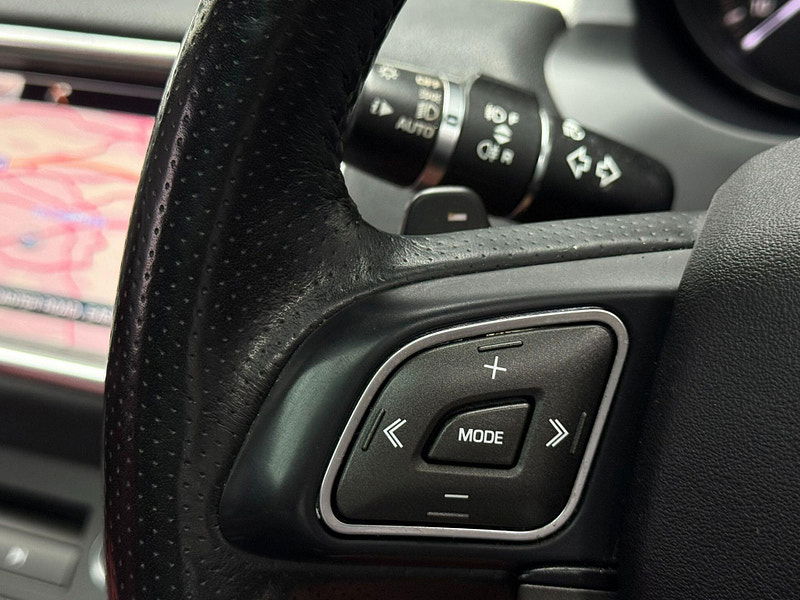 Land Rover Range Rover Evoque 2.0 TD4 HSE Dynamic Auto 4WD Euro 6 (s/s) 3dr 3dr Automatic 2025