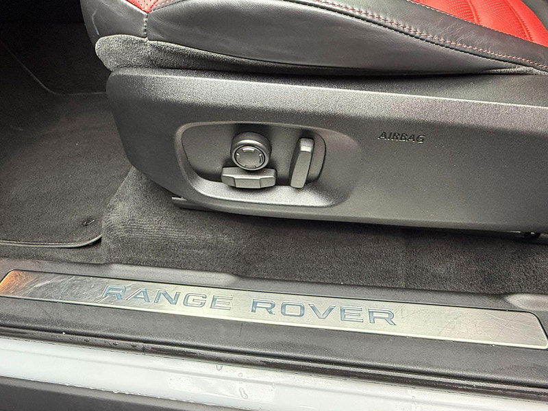 Land Rover Range Rover Evoque 2.0 TD4 HSE Dynamic Auto 4WD Euro 6 (s/s) 3dr 3dr Automatic 2025