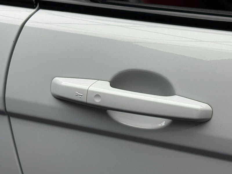 Land Rover Range Rover Evoque 2.0 TD4 HSE Dynamic Auto 4WD Euro 6 (s/s) 3dr 3dr Automatic 2025