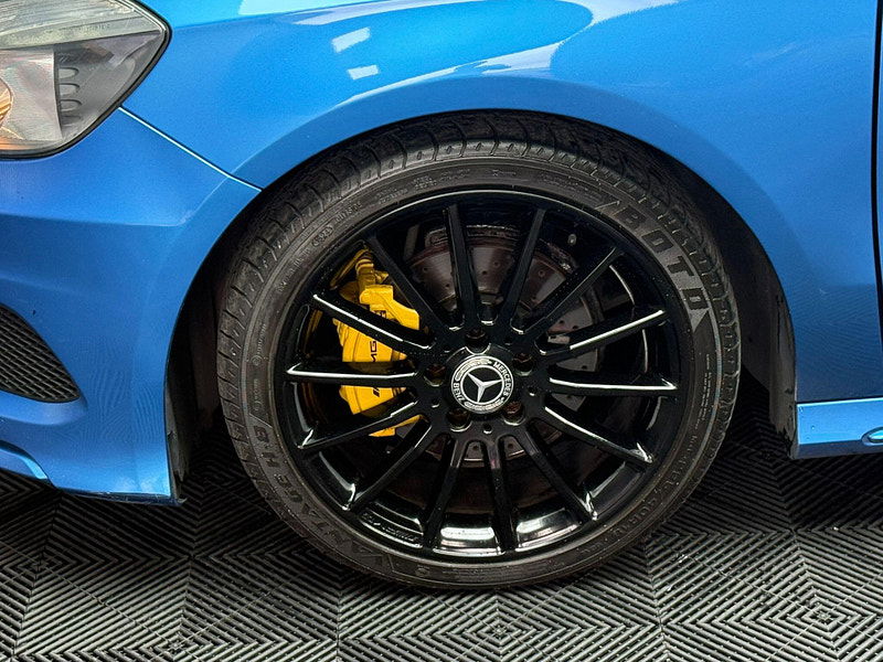 Mercedes-Benz A Class 1.5 A180 CDI AMG Sport Euro 5 (s/s) 5dr 5dr Manual 2025