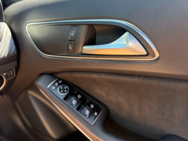 Mercedes-Benz A Class 2.1 A220 CDI AMG Sport 7G-DCT Euro 6 (s/s) 5dr 5dr Automatic 2025