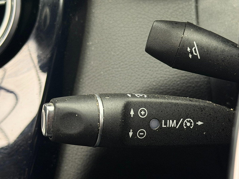 Mercedes-Benz C Class 2.1 C220d AMG Line (Premium Plus) 7G-Tronic+ Euro 6 (s/s) 4dr 4dr Automatic 2026