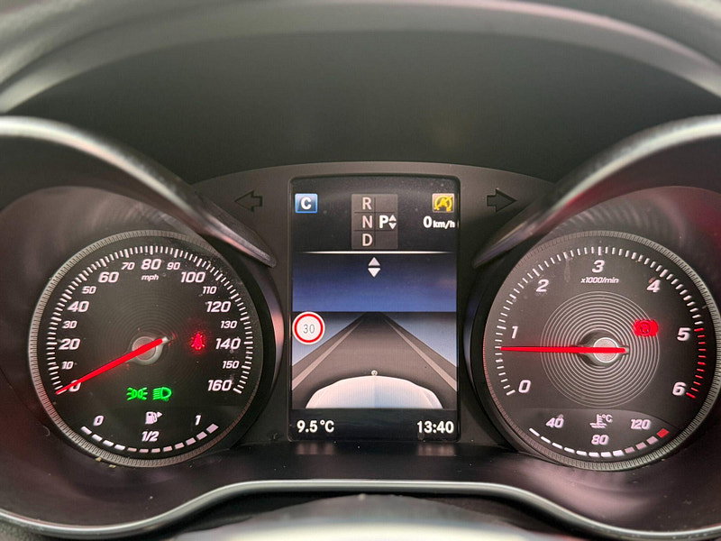 Mercedes-Benz C Class 2.1 C220d AMG Line (Premium Plus) 7G-Tronic+ Euro 6 (s/s) 4dr 4dr Automatic 2026