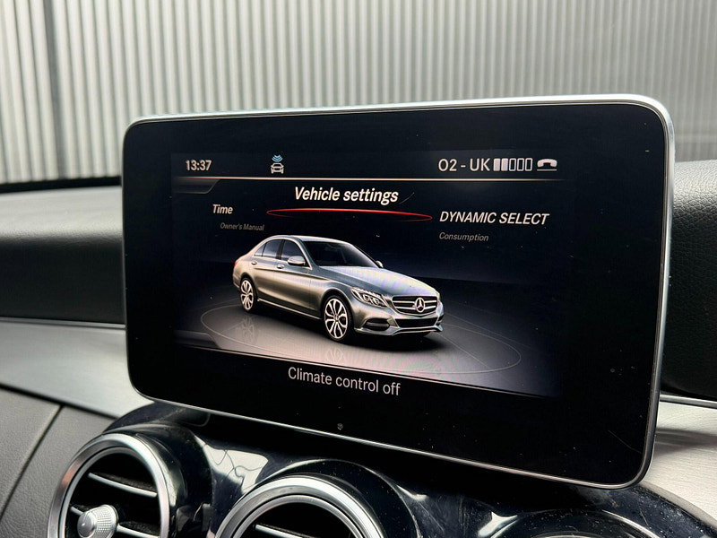 Mercedes-Benz C Class 2.1 C220d AMG Line (Premium Plus) 7G-Tronic+ Euro 6 (s/s) 4dr 4dr Automatic 2026