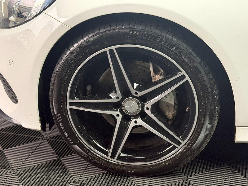 Mercedes-Benz C Class 2.1 C220d AMG Line (Premium Plus) 7G-Tronic+ Euro 6 (s/s) 4dr 4dr Automatic 2026