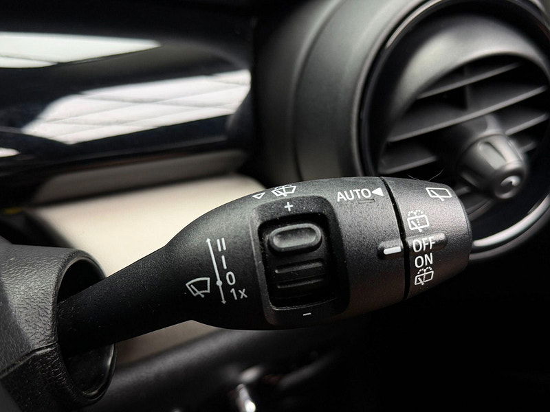 MINI Hatch 1.5 One D Euro 6 (s/s) 3dr 3dr Manual 2025