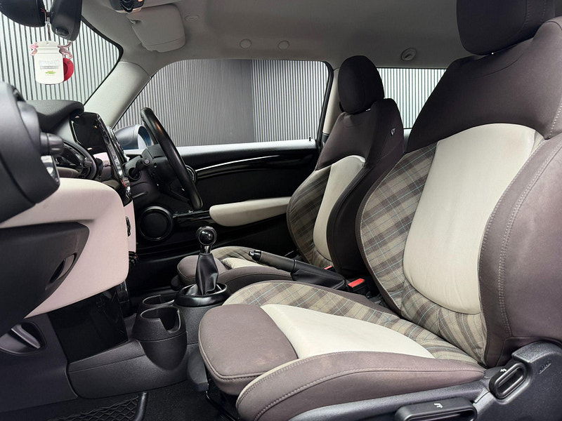 MINI Hatch 1.5 One D Euro 6 (s/s) 3dr 3dr Manual 2025