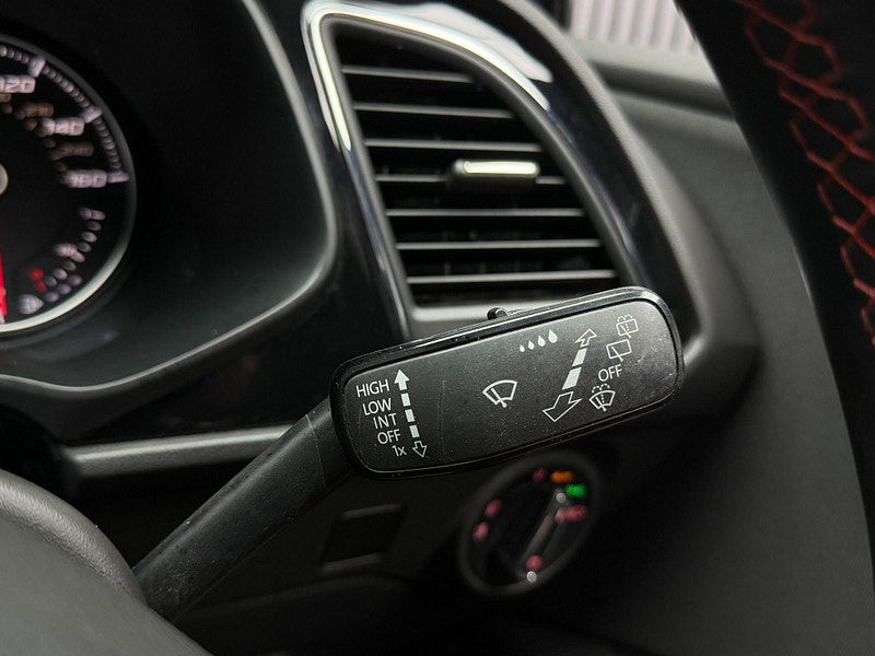 Seat Leon 1.5 TSI EVO FR Euro 6 (s/s) 5dr 5dr Manual 2025