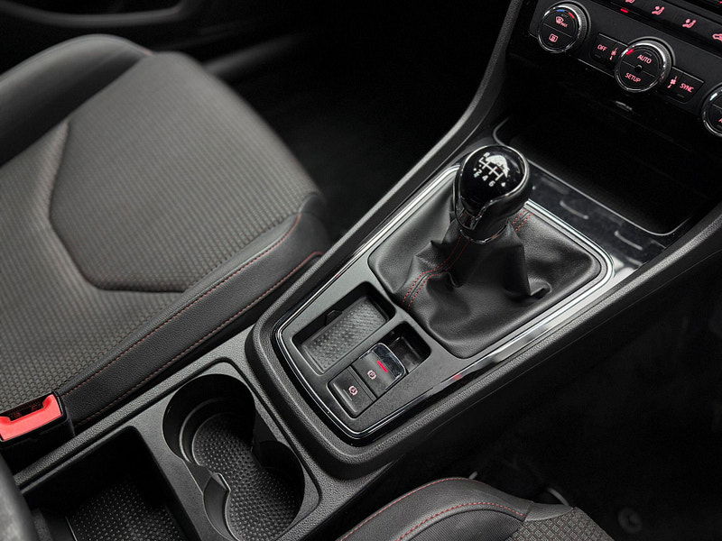 Seat Leon 1.5 TSI EVO FR Euro 6 (s/s) 5dr 5dr Manual 2025