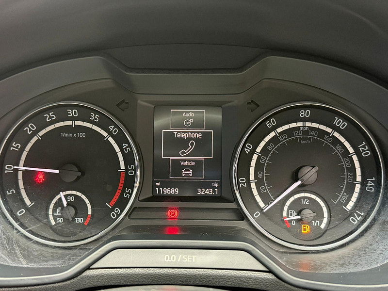 Skoda Octavia 2.0 TDI vRS Euro 6 (s/s) 5dr (SNav) 5dr Manual 2026