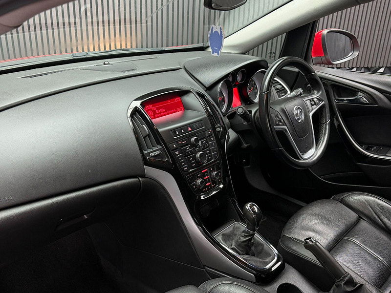 Vauxhall Astra 2.0 CDTi ecoFLEX Elite Euro 5 (s/s) 5dr 5dr Manual 2026