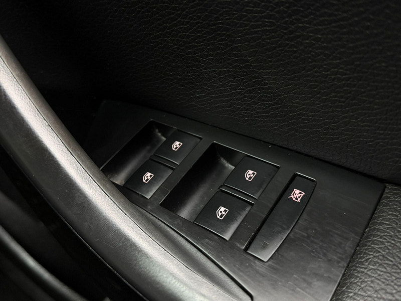 Vauxhall Astra 2.0 CDTi ecoFLEX Elite Euro 5 (s/s) 5dr 5dr Manual 2026