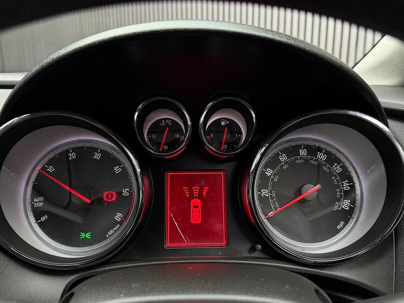 Vauxhall Astra 2.0 CDTi ecoFLEX Elite Euro 5 (s/s) 5dr 5dr Manual 2026