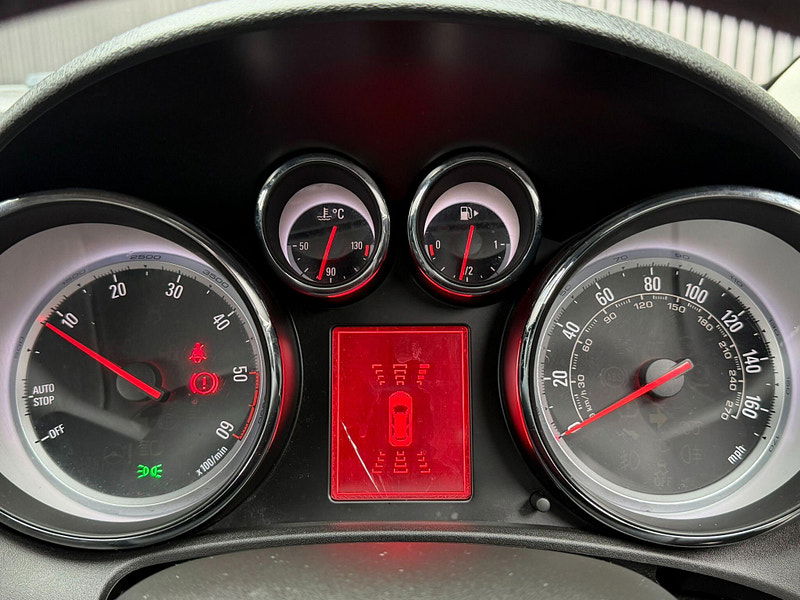 Vauxhall Astra 2.0 CDTi ecoFLEX Elite Euro 5 (s/s) 5dr 5dr Manual 2026